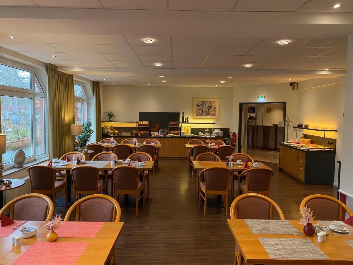 Andersen Hotel Birkenwerder Bagian luar foto